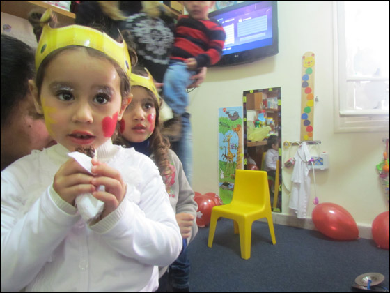 حضانة ليلى مخلوف في حيفا تحتفل بقدوم فصل الربيع وعيد الأم  صورة رقم 2