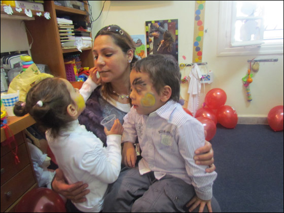 حضانة ليلى مخلوف في حيفا تحتفل بقدوم فصل الربيع وعيد الأم  صورة رقم 6