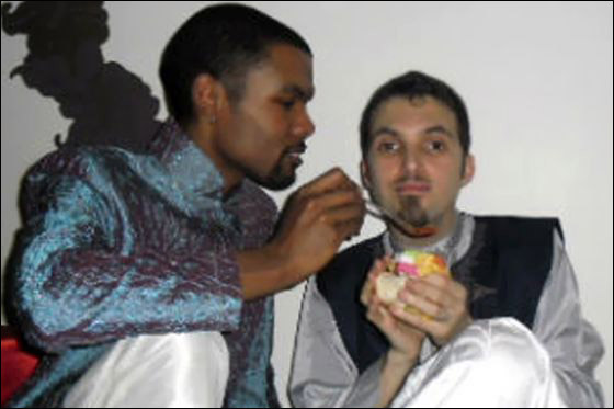 جزائري يروي قصة زواجه من مسلم افريقي بمباركة امام! صورة رقم 3