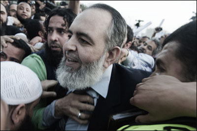 استشاري نفسي يقرأ وجوه المرشحين للرئاسة المصرية!  صورة رقم 6