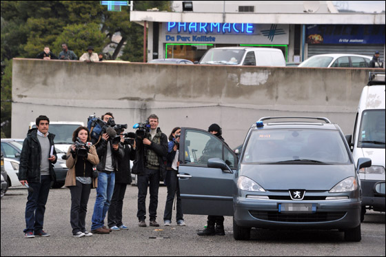 ساركوزي يحذر المنظمات الاسلامية من التحريض على العنف!  صورة رقم 35