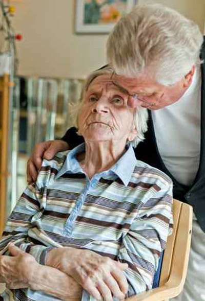 السعودية: الفصل بين أخوين تخاصما على رعاية والدتهما!! صورة رقم 1 السعودية: الفصل بين أخوين تخاصما على رعاية والدتهما!! صورة رقم 1