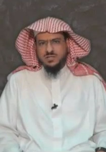 السجن لرجل دين دعا لبناء الكعبة بطريقة تمنع اختلاط الرجال بالنساء صورة رقم 1