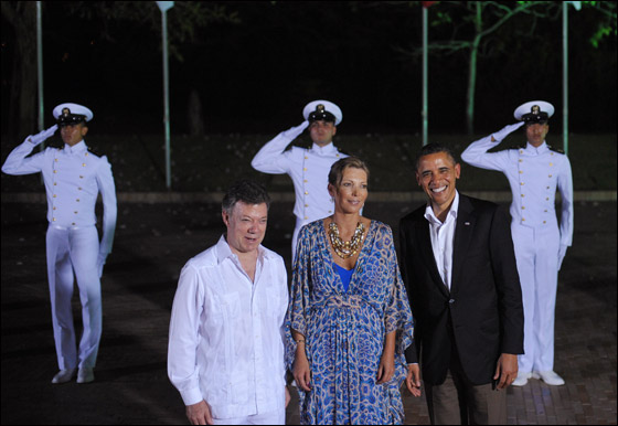 قرطاجنة الكولومبية تستقبل الرئيس اوباما بسلسلة من الانفجارات! صورة رقم 6