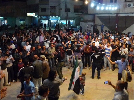 بعد 4 ايام من وقف اطلاق النار.. أكثر من 70 قتيلا في سوريا! صورة رقم 7 بعد 4 ايام من وقف اطلاق النار.. أكثر من 70 قتيلا في سوريا! صورة رقم 7