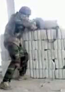 بعد 4 ايام من وقف اطلاق النار.. أكثر من 70 قتيلا في سوريا! صورة رقم 1 بعد 4 ايام من وقف اطلاق النار.. أكثر من 70 قتيلا في سوريا! صورة رقم 1