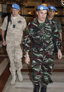 27 قتيلا في سوريا مع استقبال المراقبين الدوليين!  صورة رقم 1