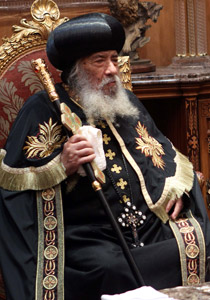 من سيتولى كرسي البابوية في مصر ليكون خليفة البابا شنودة؟!!  صورة رقم 1