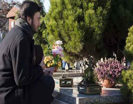 مصر: دفن اخيه ليتضح باليوم التالي انه يشبهه فقط! صورة رقم 1 مصر: دفن اخيه ليتضح باليوم التالي انه يشبهه فقط! صورة رقم 1