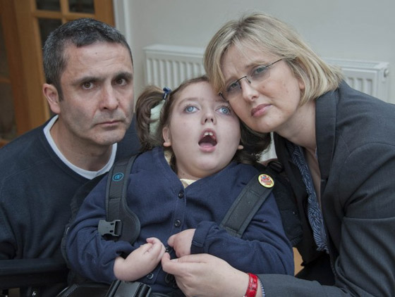 طبيب يخطىء بتشخيص طفلة فتصاب بتلف دماغي دائم! صورة رقم 3 طبيب يخطىء بتشخيص طفلة فتصاب بتلف دماغي دائم! صورة رقم 3