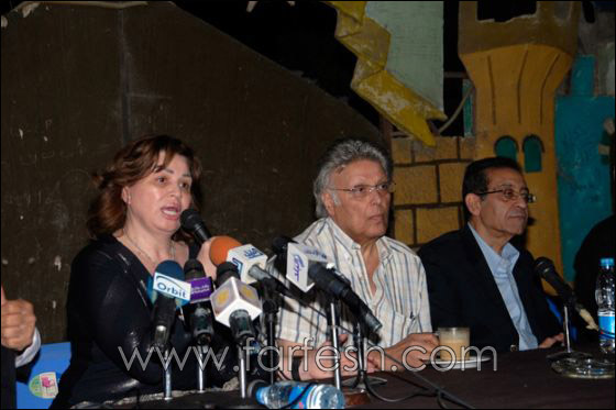 فنانو مصر يدافعون عن عادل امام وعن حرية الفن والابداع!  صورة رقم 4