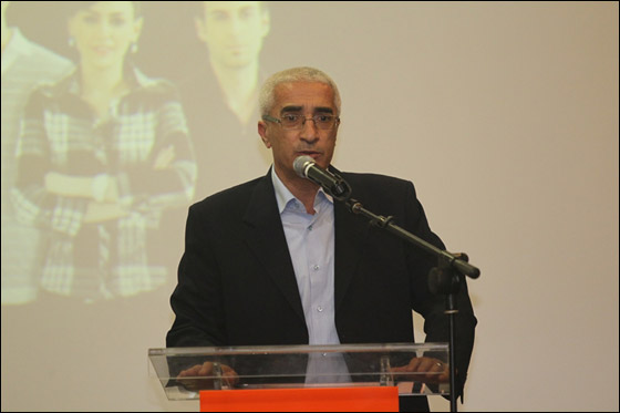 Orange توزع منح مشروع 