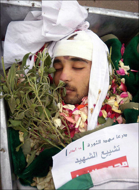 سوريا: 16 قتيلاً برصاص الأمن والاسد يصدر عفوا عن كامل العقوبات  صورة رقم 7