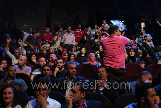 مسرح نيو ستار يشتعل بأصوات المشتركين   صورة رقم 9