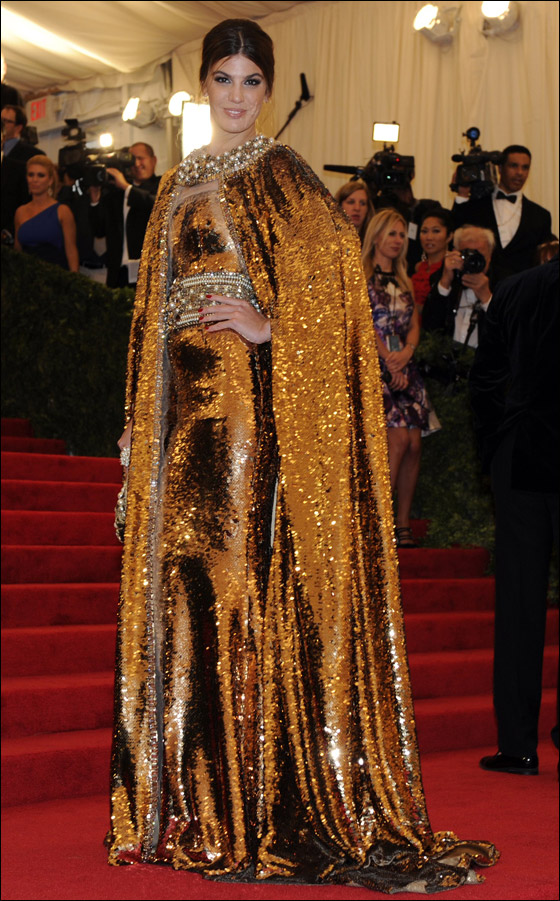 بالصور.. نجمات هوليوود تتنافسن على لقب الأكثر أناقة في نيويورك! صورة رقم 54