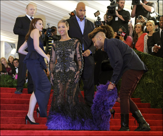 بالصور.. نجمات هوليوود تتنافسن على لقب الأكثر أناقة في نيويورك! صورة رقم 60