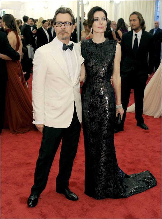 بالصور.. نجمات هوليوود تتنافسن على لقب الأكثر أناقة في نيويورك! صورة رقم 78