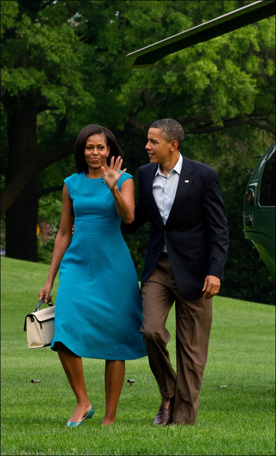 نبذة عن تفاصيل بعض النساء في قصور السلطة!  صورة رقم 5