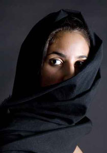 القلق يهز لبنان بعد خطف كاهن عمّد مسلمة! صورة رقم 2