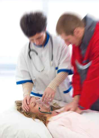 القى بزوجته من الطابق الرابع بعد حدوث مشادة كلامية بينهما!! صورة رقم 1