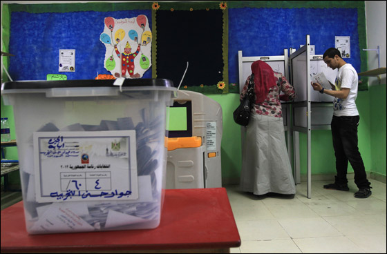 ناخبو قرية مبارك: نظام مبارك انتهى ونرفض 