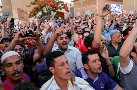 ناخبو قرية مبارك: نظام مبارك انتهى ونرفض 