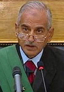 أحمد رفعت يحدد مصير الرئيس المخلوع حسني مبارك السبت المقبل صورة رقم 1