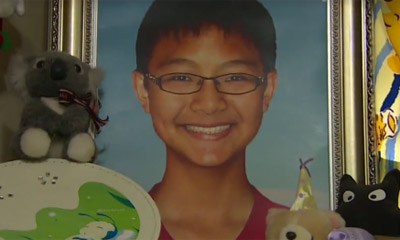 ام تحول رماد جثة ابنها المتوفي الى قطعة الماس على شكل صليب صورة رقم 4 ام تحول رماد جثة ابنها المتوفي الى قطعة الماس على شكل صليب صورة رقم 4