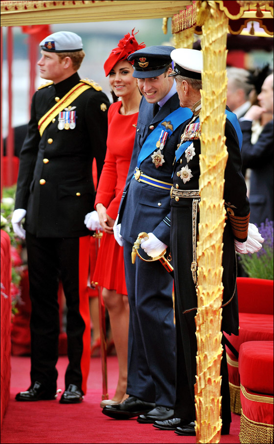 تكاليف احتفالات اليوبيل الماسي للملكة اليزابيث بلغت 9.3 مليارات دولار صورة رقم 32