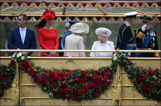 تكاليف احتفالات اليوبيل الماسي للملكة اليزابيث بلغت 9.3 مليارات دولار صورة رقم 36