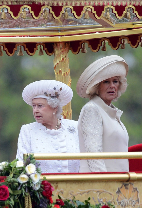 تكاليف احتفالات اليوبيل الماسي للملكة اليزابيث بلغت 9.3 مليارات دولار صورة رقم 33