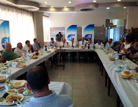 مدير عام ai Bank داني جيتر في لقاء خاص مع زبائن البنك في يركا صورة رقم 1 مدير عام ai Bank داني جيتر في لقاء خاص مع زبائن البنك في يركا صورة رقم 1