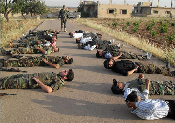 15 الف مقاتل من الجيش الحر يسيطرون على 60% من حمص صورة رقم 11