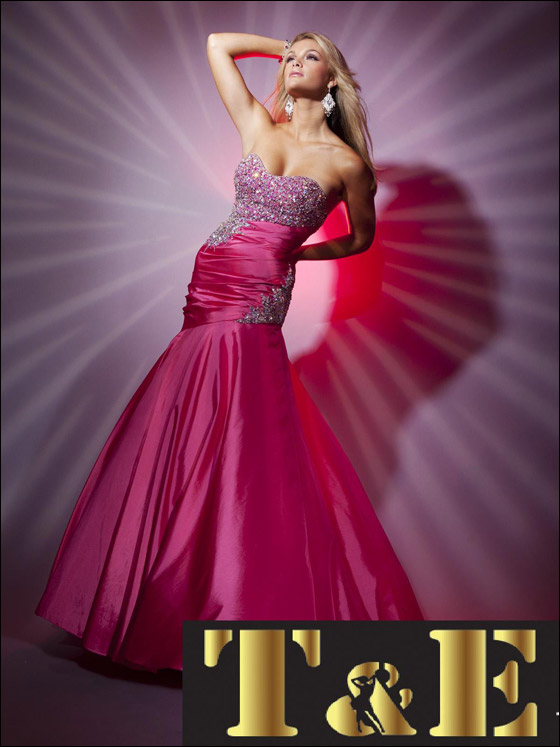 حلم ارتداء فستان لاشهر المصممين العالميين اصبح حقيقة في T&E صورة رقم 8 حلم ارتداء فستان لاشهر المصممين العالميين اصبح حقيقة في T&E صورة رقم 8