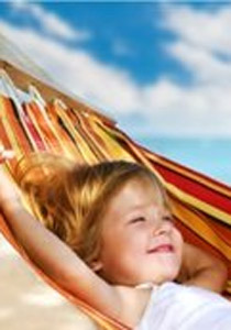 ترك الأطفال دون سن السادسة لوحدهم في المنزل يعتبر مخالفة قانونية عقابها السجن صورة رقم 1 ترك الأطفال دون سن السادسة لوحدهم في المنزل يعتبر مخالفة قانونية عقابها السجن صورة رقم 1