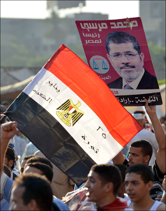 اوباما يهنى مرسي وايران وفلسطين وليبيا ترحب باختيار المصريين صورة رقم 3