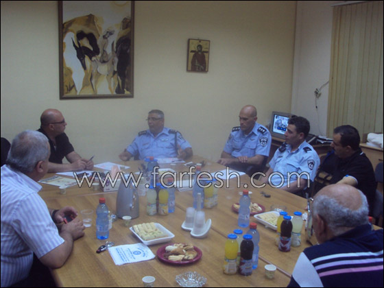 قائد شرطة الناصرة يجتمع بمجلس الطائفة العربية الارثوذكسية صورة رقم 2 قائد شرطة الناصرة يجتمع بمجلس الطائفة العربية الارثوذكسية صورة رقم 2