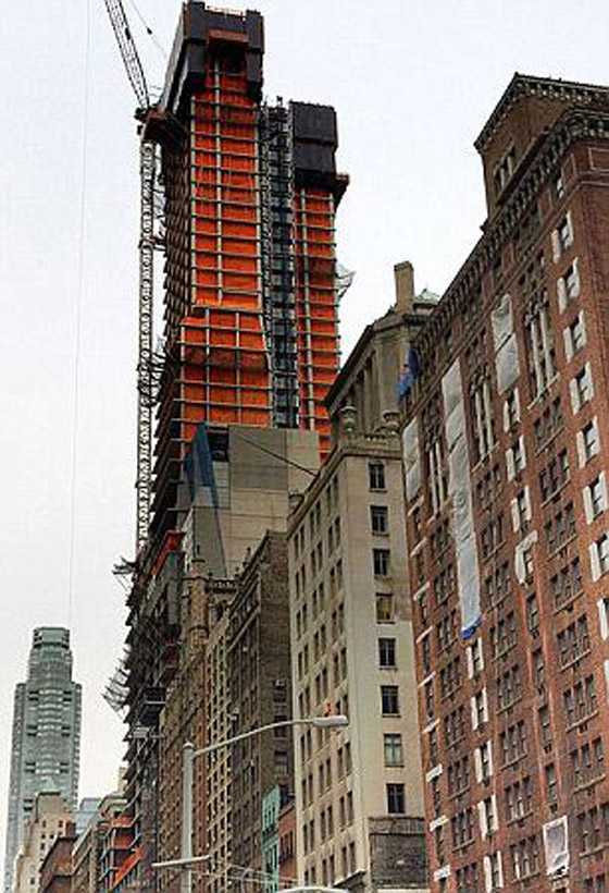 رئيس وزراء قطر ينفق 100 مليون دولار لشراء اغلى شقة بنيويورك صورة رقم 6 رئيس وزراء قطر ينفق 100 مليون دولار لشراء اغلى شقة بنيويورك صورة رقم 6