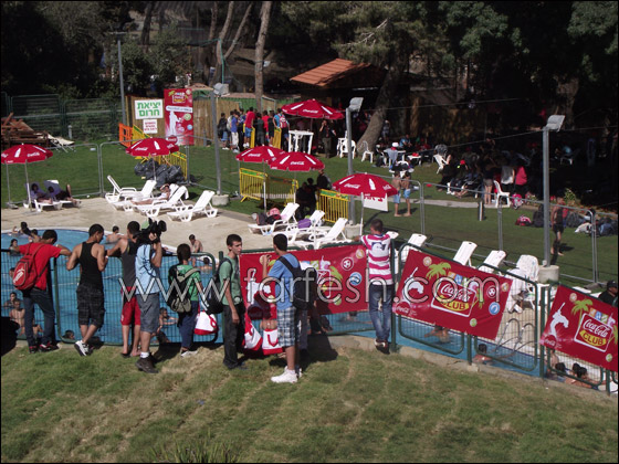 رقص وغناء واثارة في أكبر احتفال للشبيبة من كوكا كولا صورة رقم 2 رقص وغناء واثارة في أكبر احتفال للشبيبة من كوكا كولا صورة رقم 2