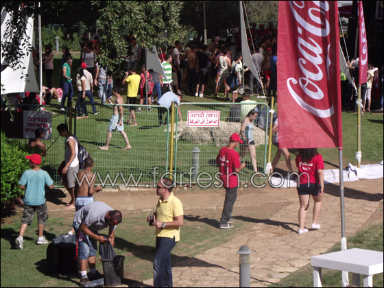 رقص وغناء واثارة في أكبر احتفال للشبيبة من كوكا كولا صورة رقم 6 رقص وغناء واثارة في أكبر احتفال للشبيبة من كوكا كولا صورة رقم 6