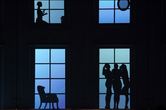 بالصور.. جزائرية متورطة بفضيحة مخلة بالاداب تعرض ازياء مثيرة للجدل! صورة رقم 8