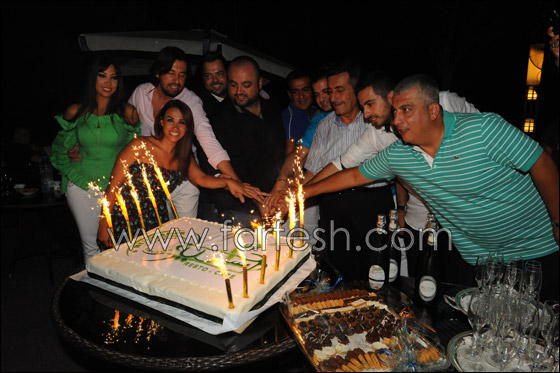 افتتاح مطعم سكرية بحضور فني حاشد صورة رقم 20 افتتاح مطعم سكرية بحضور فني حاشد صورة رقم 20