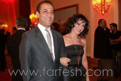 بالصور: الفنانون السوريون مع عائلاتهم في رمضان صورة رقم 7 بالصور: الفنانون السوريون مع عائلاتهم في رمضان صورة رقم 7