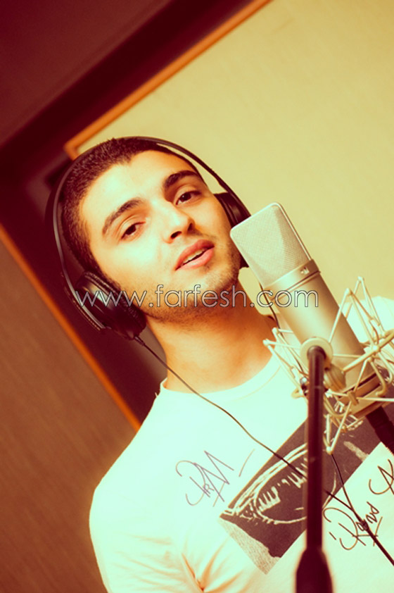 عمر كرم يهدي نجوى كرم أغنية عمر كرم يهدي نجوى كرم أغنية