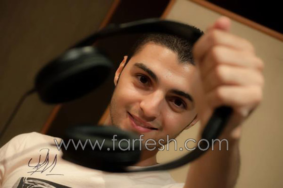 عمر كرم يهدي نجوى كرم أغنية عمر كرم يهدي نجوى كرم أغنية