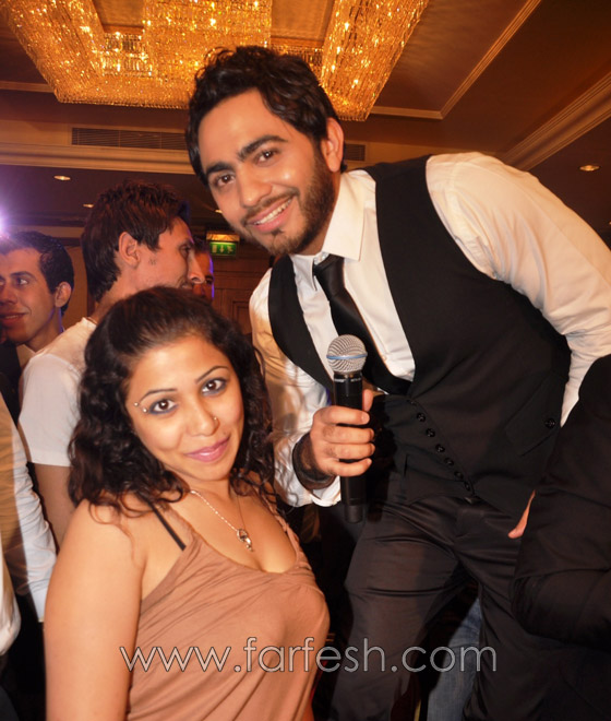 مواقف وطرائف النجوم في احتفالات رأس السنة الجديدة صورة رقم 6 مواقف وطرائف النجوم في احتفالات رأس السنة الجديدة صورة رقم 6