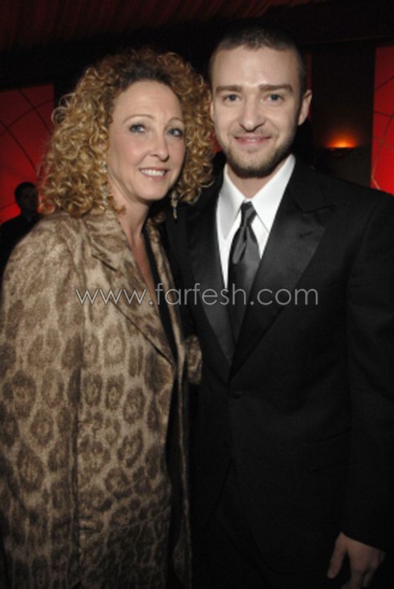 اليكم صور لأشهر نجوم هوليوود مع أمهاتهم على السجادة الحمراء صورة رقم 5 اليكم صور لأشهر نجوم هوليوود مع أمهاتهم على السجادة الحمراء صورة رقم 5