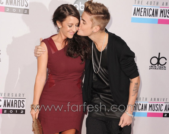 اليكم صور لأشهر نجوم هوليوود مع أمهاتهم على السجادة الحمراء صورة رقم 15 اليكم صور لأشهر نجوم هوليوود مع أمهاتهم على السجادة الحمراء صورة رقم 15