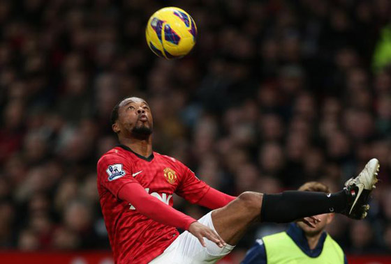 هاري هاوي تفضح المستور باقامتها علاقة حميمة مع اللاعب باتريس ايفرا صورة رقم 8 هاري هاوي تفضح المستور باقامتها علاقة حميمة مع اللاعب باتريس ايفرا صورة رقم 8