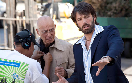 الباباراتزي يزعجون بن أفليك ويثيرون ذعر ابنته صورة رقم 22 الباباراتزي يزعجون بن أفليك ويثيرون ذعر ابنته صورة رقم 22